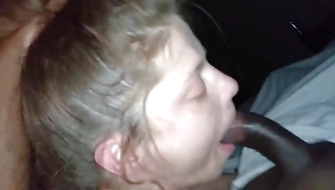 Interracial deepthroat creampie in amateur threesome