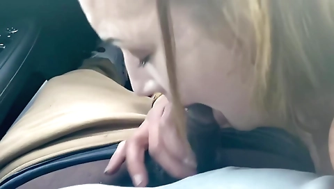 Busty blonde teen showing her deep throat and pussy