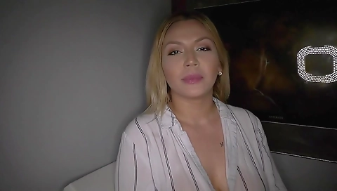 Big booty blonde milf swallows big cock of her lover