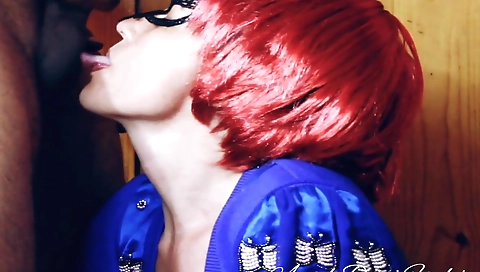 Milf and her neighbor suck and fuck in a homemade video