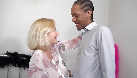 Mature bitch with large boobs gets fucked and cums